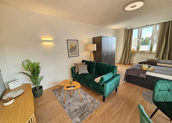Friends, 2 Apartments, Businesswohnung, Monteurzimmer Mit Gemeinschaftskueche Апартаменты